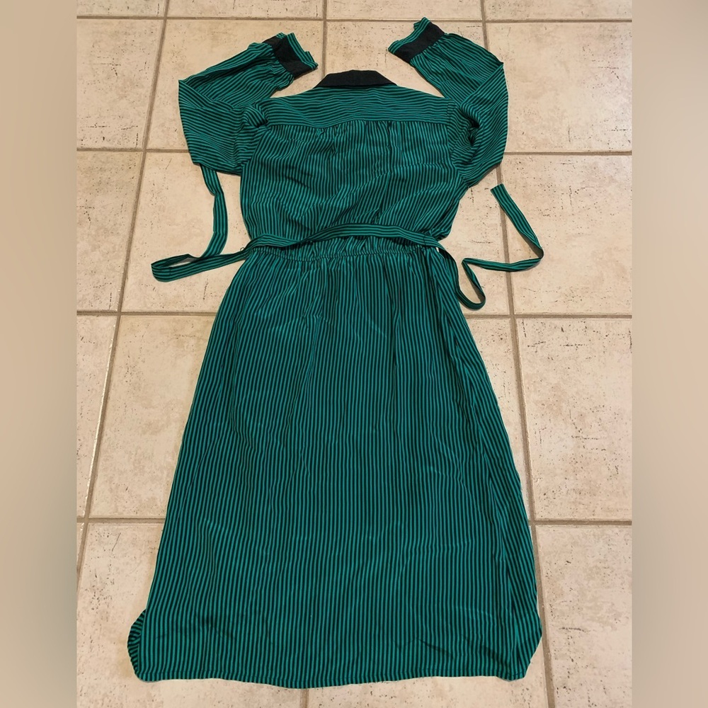 Vintage EATON 100% Silk Teal Black Striped Midi Dress Belted Button-Front Size 7 - Picture 2 of 7